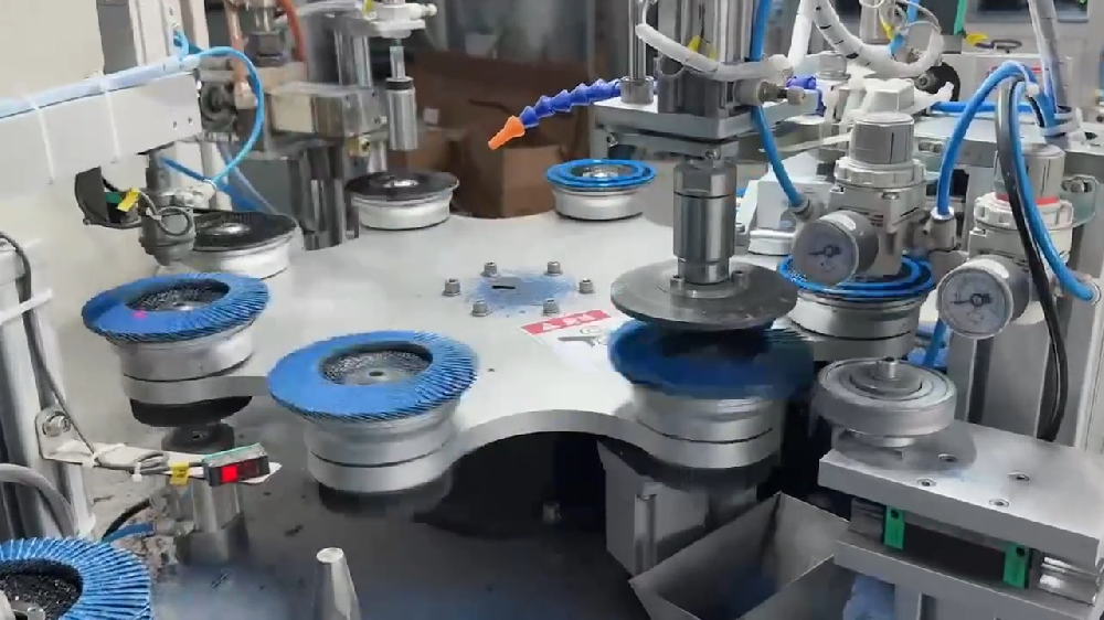 高速百葉片成型機設備